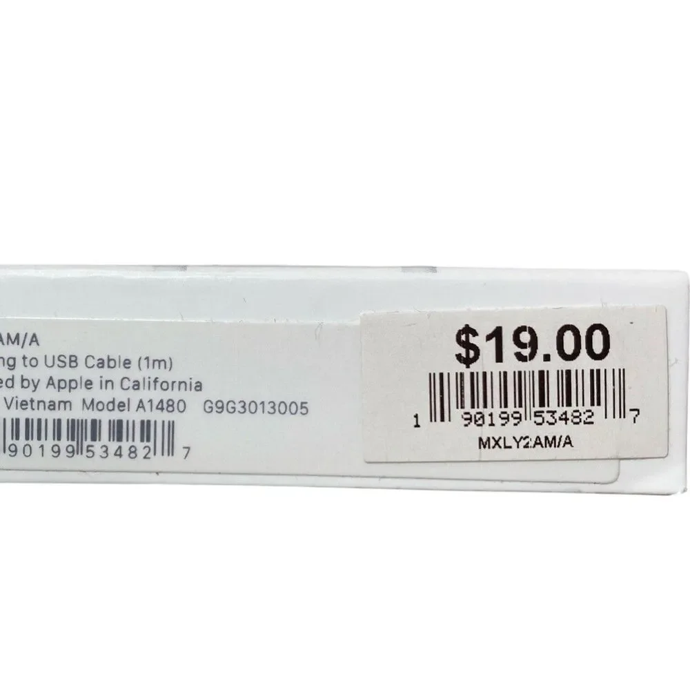 Lot Of 2 Genuine Apple 1m Lightning to USB Charging Cable ME291AM/A BRAND NEW